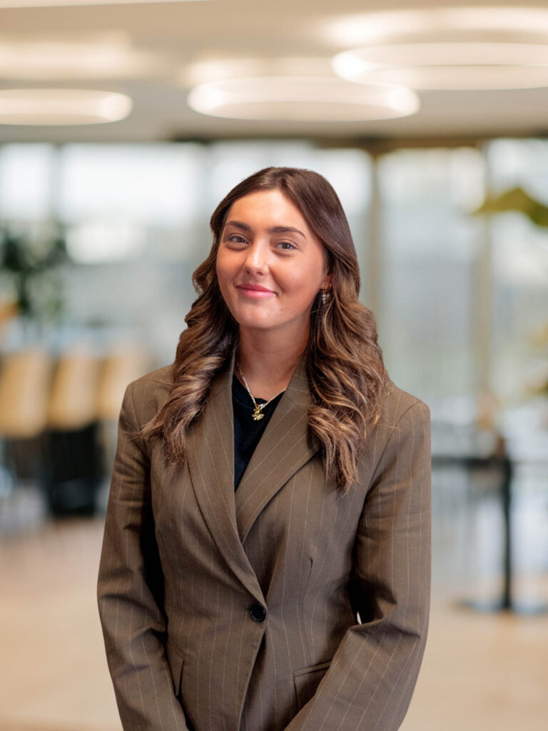Valencia Milovanovic | Social Media Manager